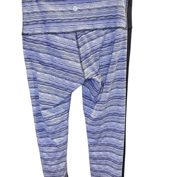 Lululemon Athletica Blue and Black Leggings - Picture 2 of 3